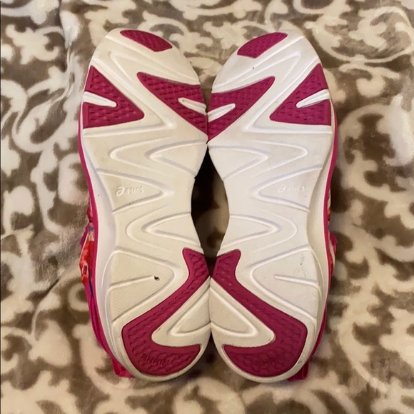 ASICS “fight action for women” breast cancer - Picture 4 of 7